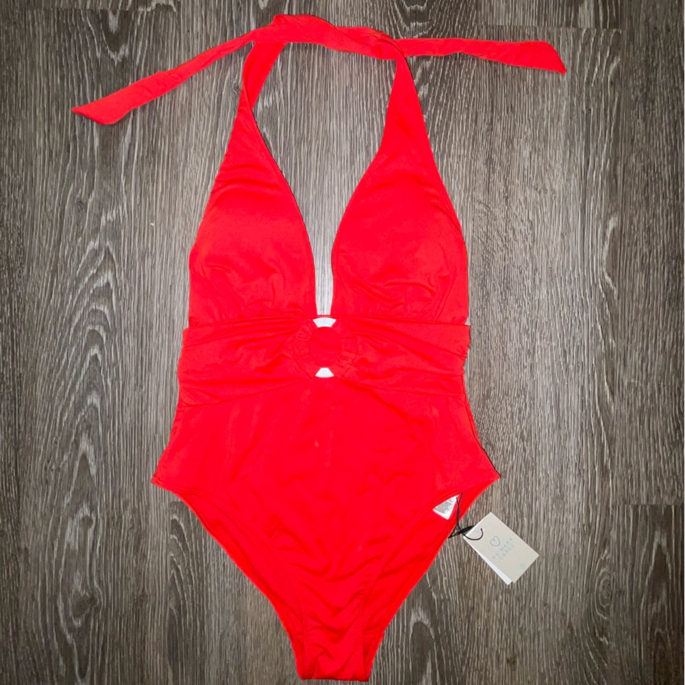 One piece bathing suit